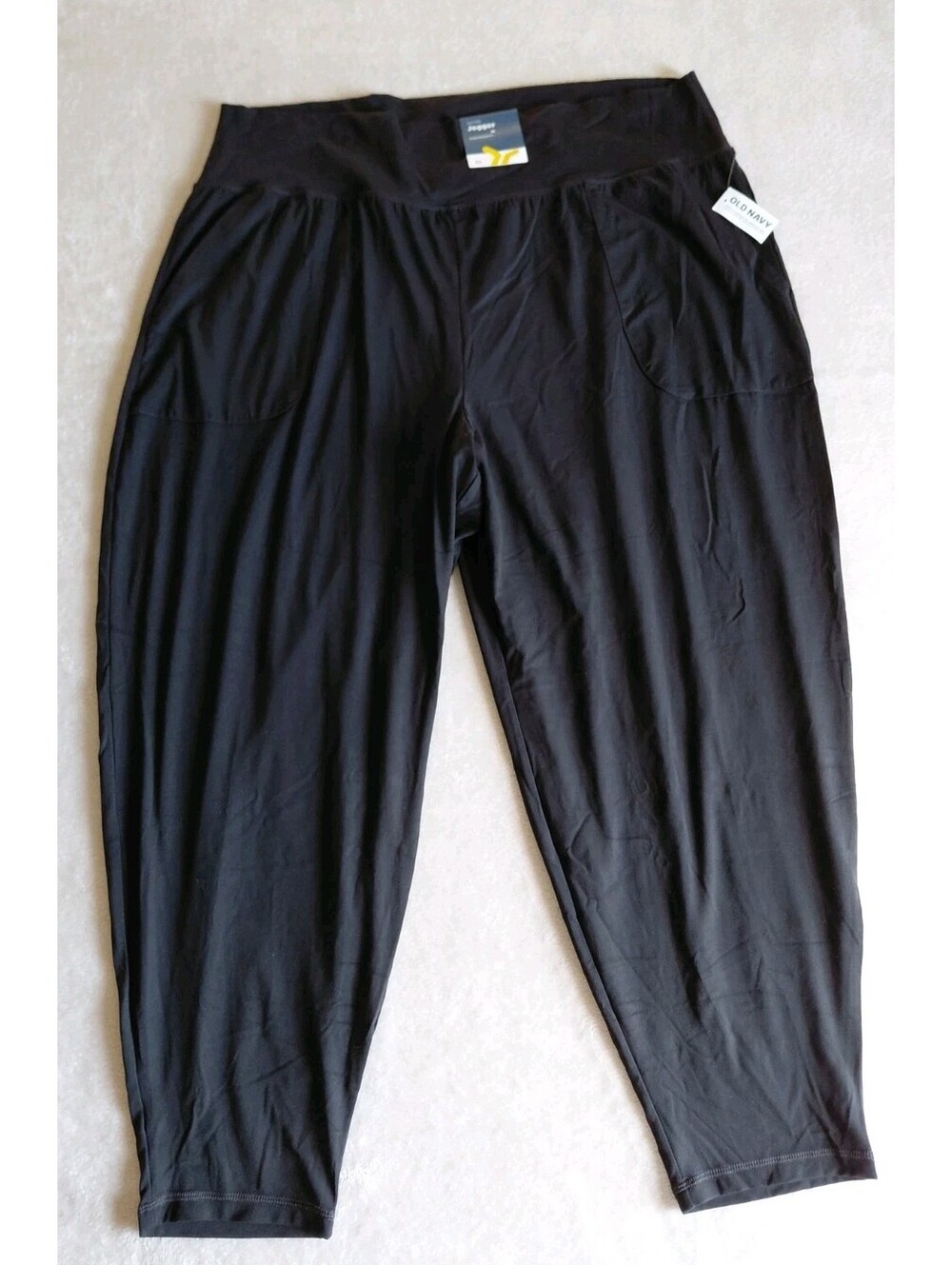 NWT Old Navy High Rise Studio Smooth Jogger Black 2X Stetch